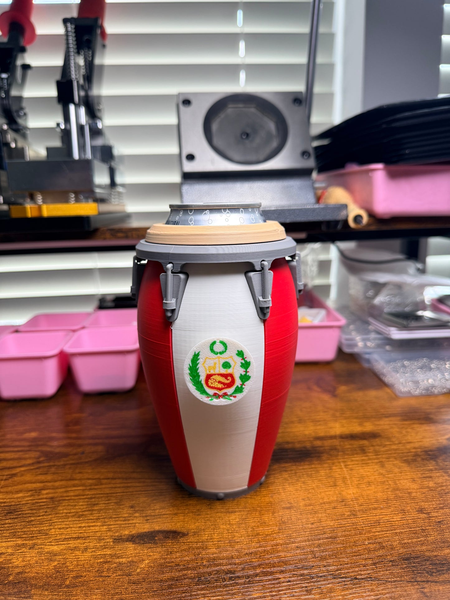 Peru Conga 12oz Can Holder