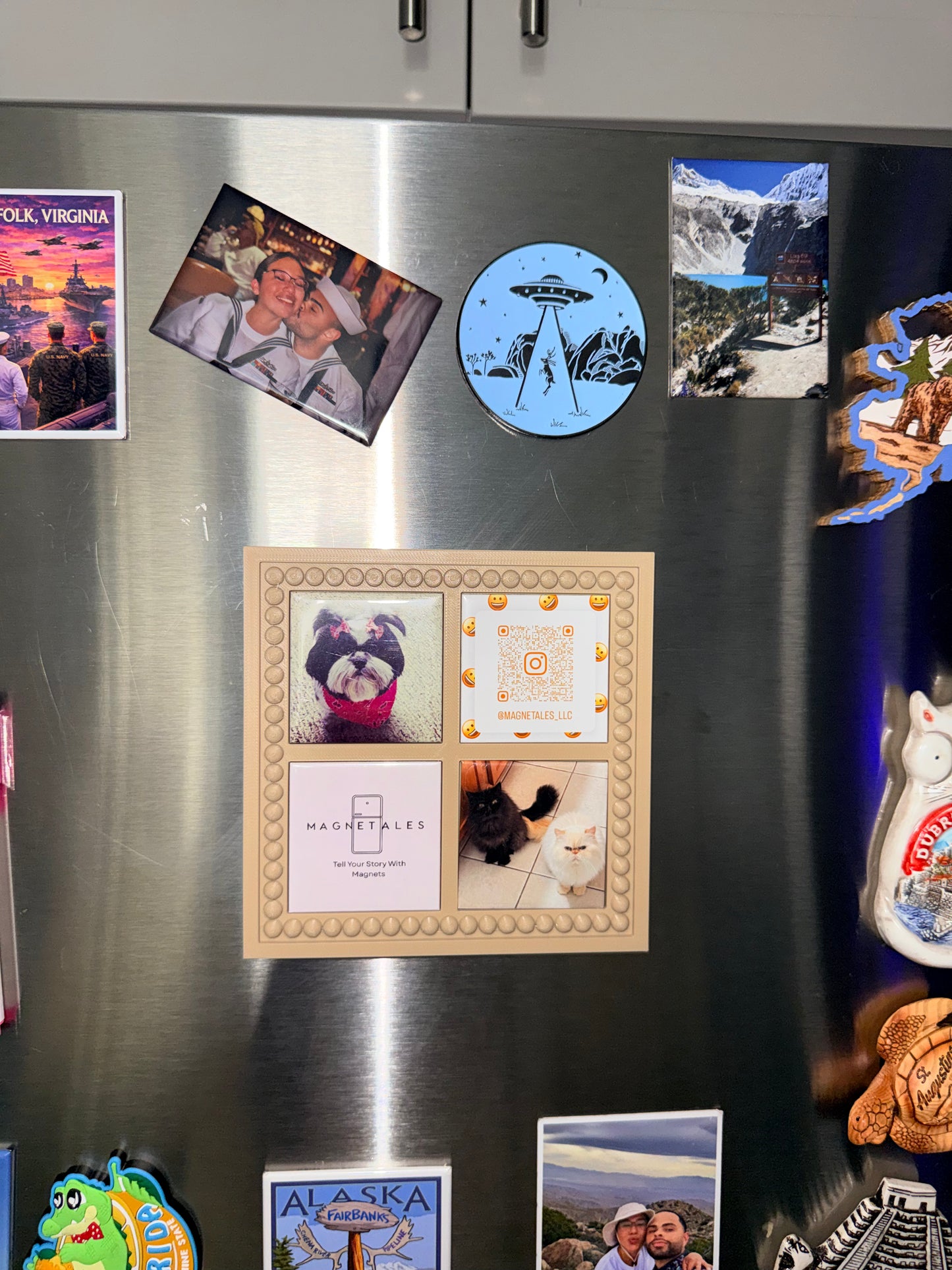 4-Piece Custom Photo Magnets & Frame